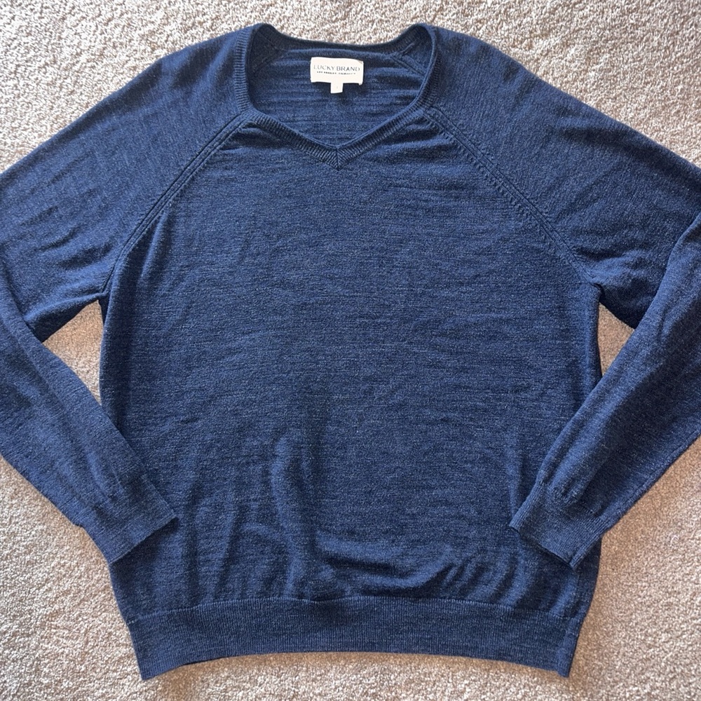 Lucky Brand Men's V-Neck Lightweight Navy Blue Sweater, Size X-Large EUC